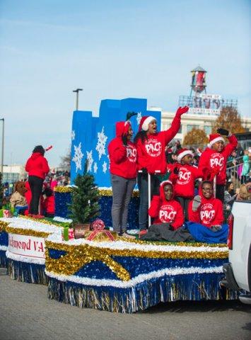 Dominion Christmas Parade 2016